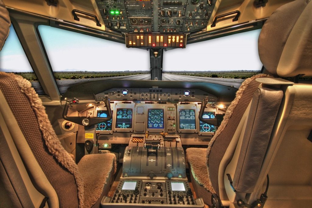 Free airplane cockpit interior image